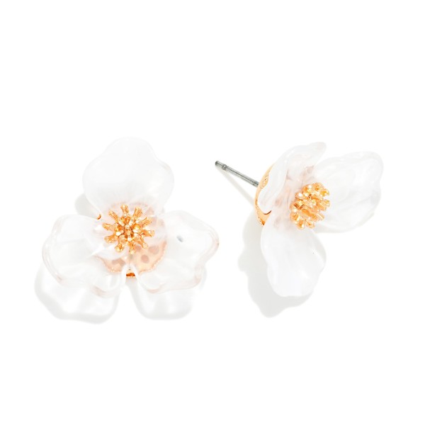 Acetate Flower Stud Earrings 

- Approximately 1" L