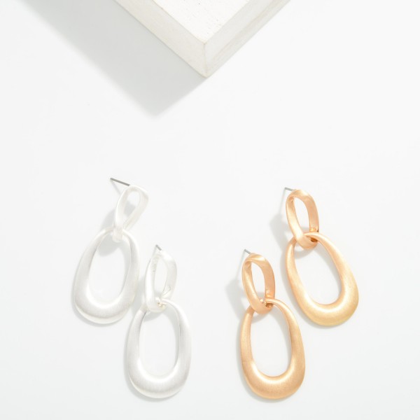 Linked Flat Tapered Oval Post Drop Earrings 

- Approximately 2" L