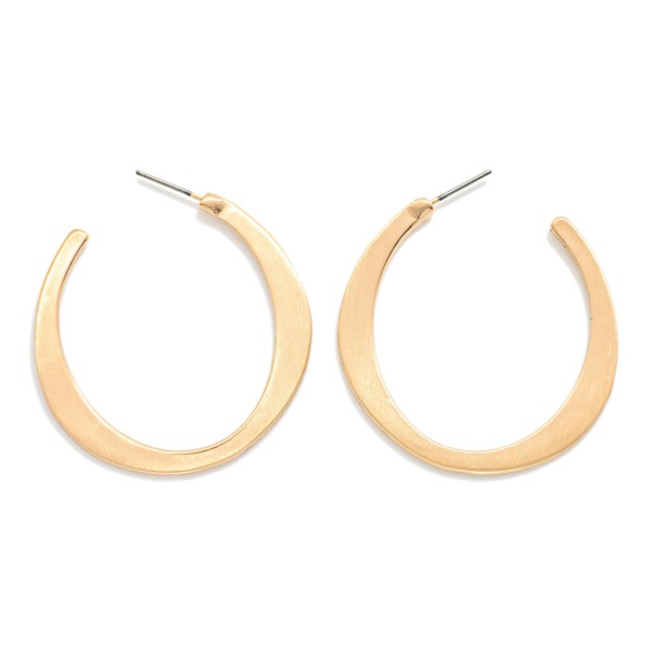 Flat Tapered Metal Hoop Earrings 

- Approximately 1.25" D