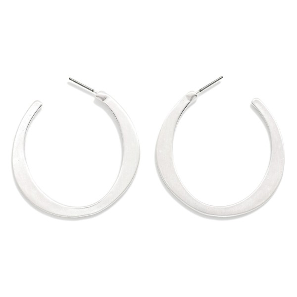 Flat Tapered Metal Hoop Earrings 

- Approximately 1.25" D