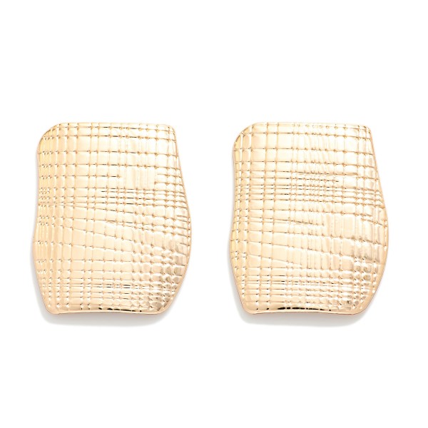 Metal Tone Rectangular Post Drop Earrings With Geometric Engraving Detail 

- Approximately 1" L 