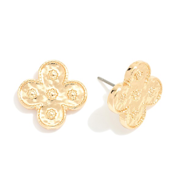 Metal Tone Clover Stud Earrings With 3D Flower Details 

- Approximately .5" L