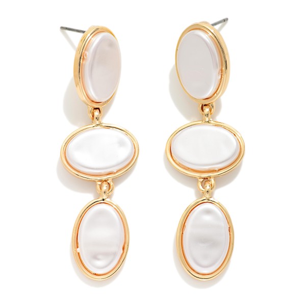 Linked Pearlescent Oval Drop Earring 

- Approximately 2" L 