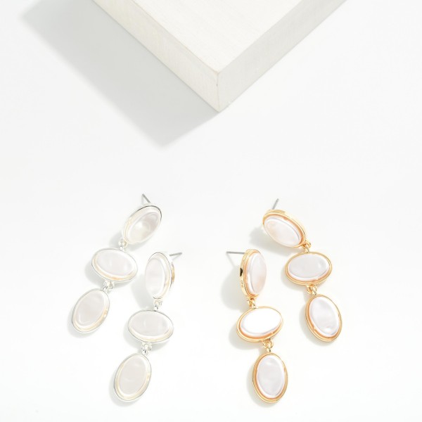 Linked Pearlescent Oval Drop Earring 

- Approximately 2" L 