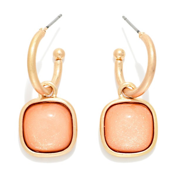 Linked Metal Tone Hoop Earring With Square Glitter Acetate Drop Detail

- Approximately 1.05" L  