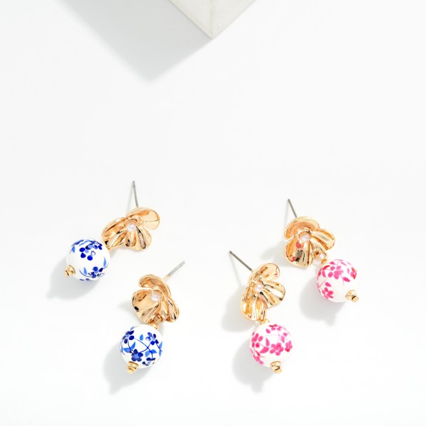 Metal Tone Flower & Linked Chinoiserie Bead Post Drop Earrings 

- Gold Dipped
- Approximately 1" L
