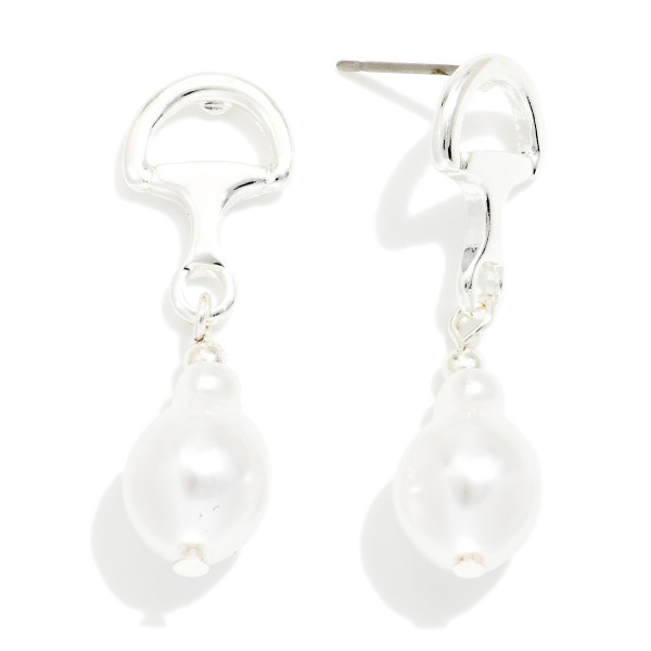 Metal Tone Horsebit & Pearl Post Drop Earrings 

- Gold Dipped 
- Approximately 1" L