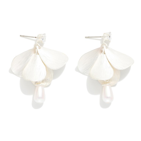 Linked Brushed Petals Drop Earrings With Pearl Detail & Rhinestone Post

- Approximately 1.5" L 