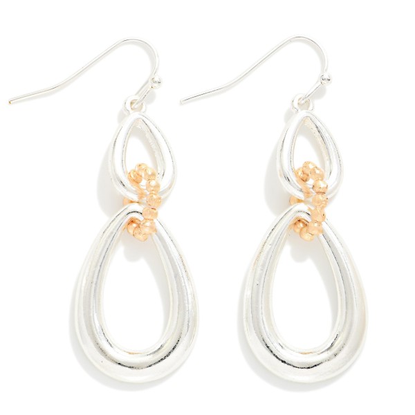 Metal Tone Link Teardrop Earrings With Bubble Link Detail 

- Approximately 1.75" L