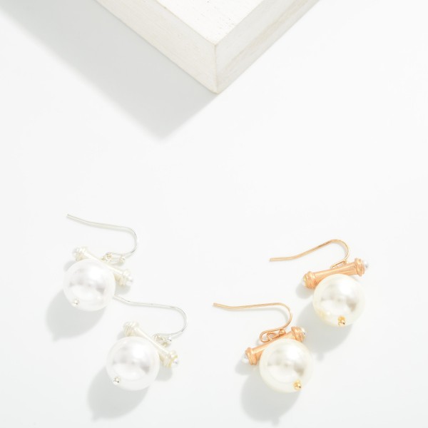 Metal Tone Bar Drop Earring Featuring Pearl 

- Approximately 1" L 