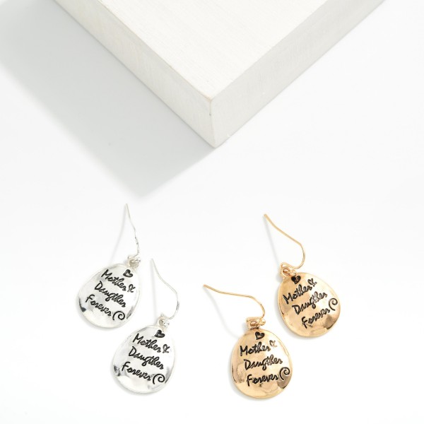 Metal Tone Oval "Mother & Daughter Forever" Engraved Drop Earring 

- Approximately 1" L 