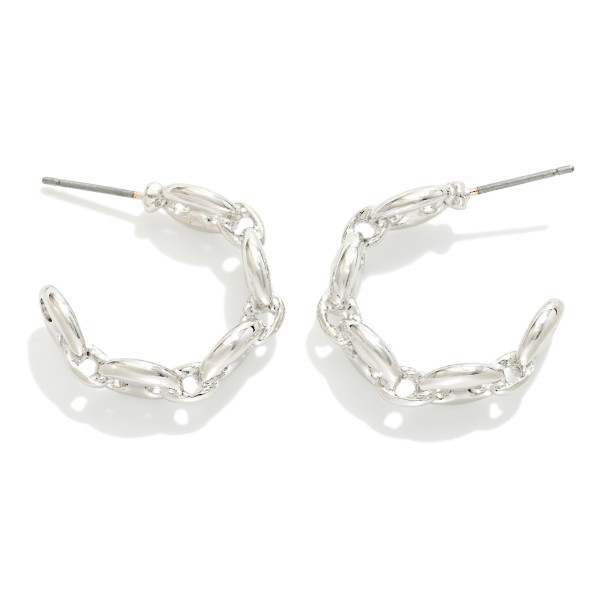 Metal Tone Pig Nose Chain Link Hoop Earrings 

- Approximately .75" D