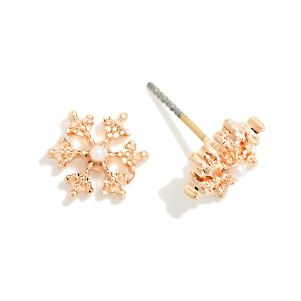 Metal Tone Snowflake Stud Earrings 

- Approximately .25" L