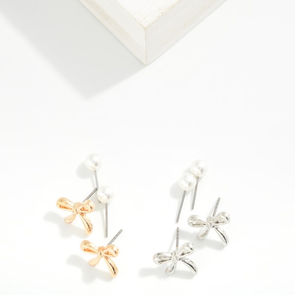 Set Of Pearl & Metal Tone Stud Earrings 

- Approximately .25" - .5" L