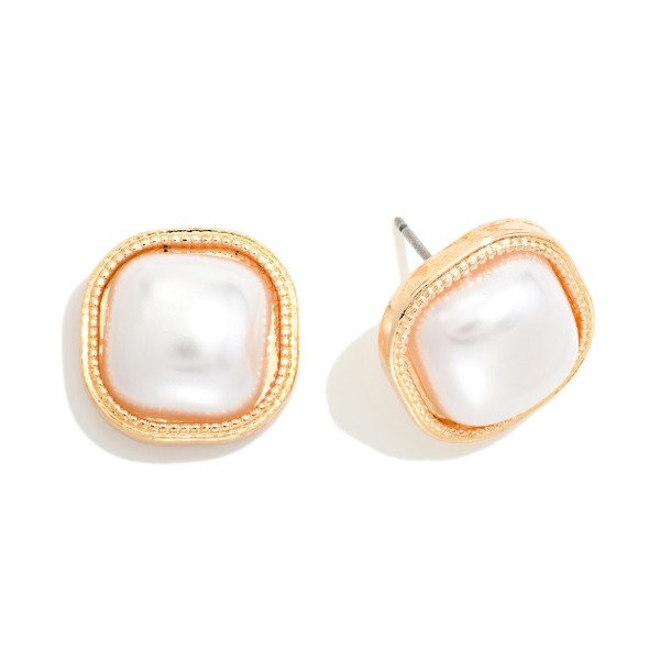 Pearl & Metal Tone Square Stud Earrings 

- Approximately .5" L