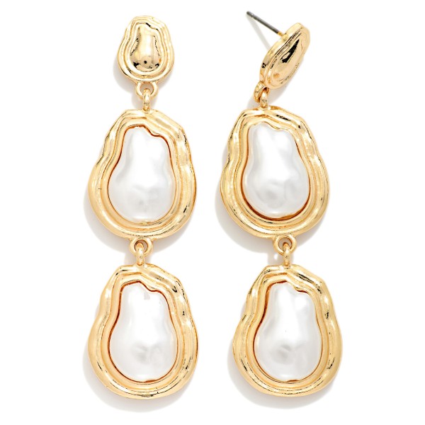 Linked Metal Tone & Baroque Pearl Post Drop Earrings 

- Approximately 2.25" L