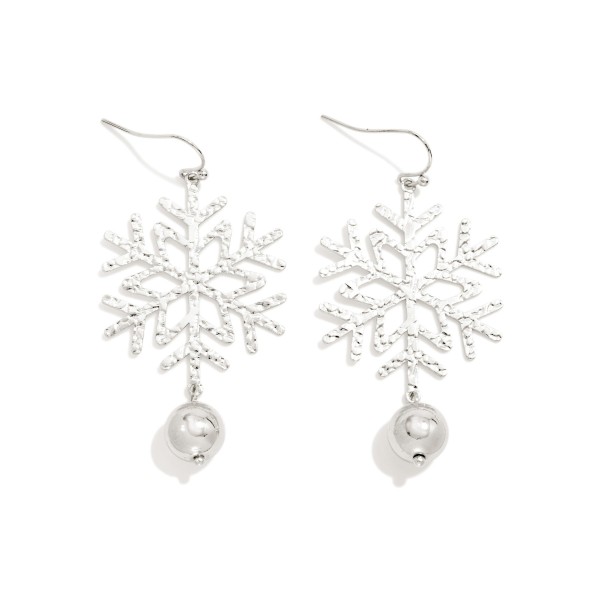 Metal Tone Snowflake & Linked Bead Drop Earrings 

- Approximately 2.25" L