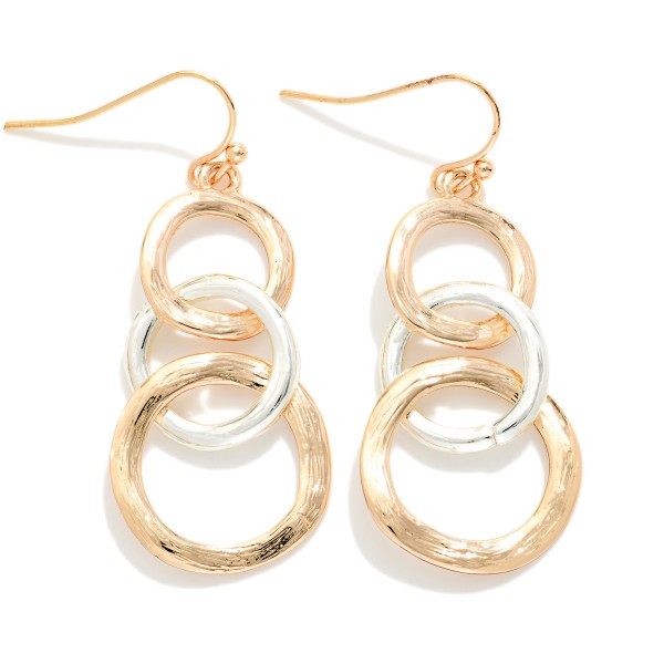 Metal Tone Linked Hoops Drop Earrings 

- Approximately 2" L