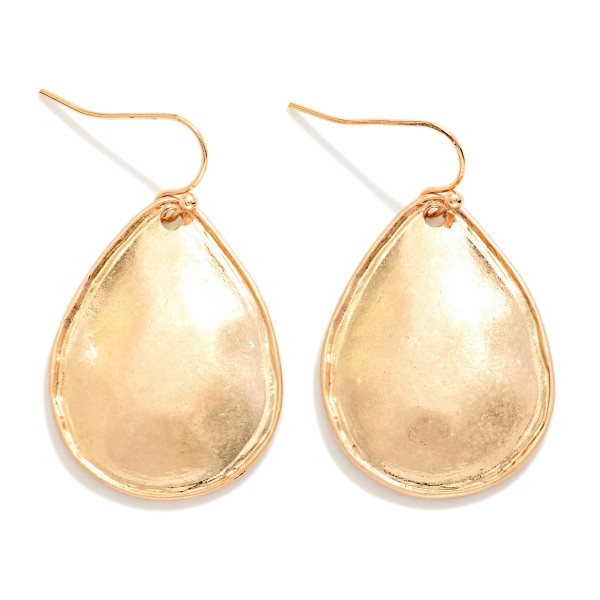 Metal Tone Teardrop Drop Earrings 

- Approximately 1.5" L