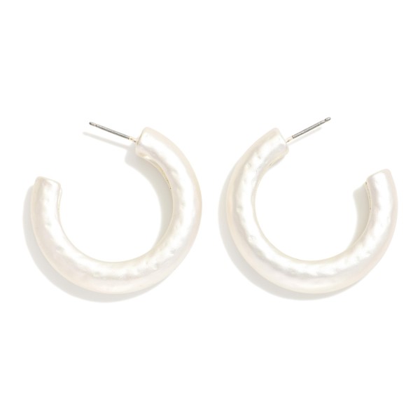Hammered Matte Metal Hoop Earrings 

- Approximately 1" D