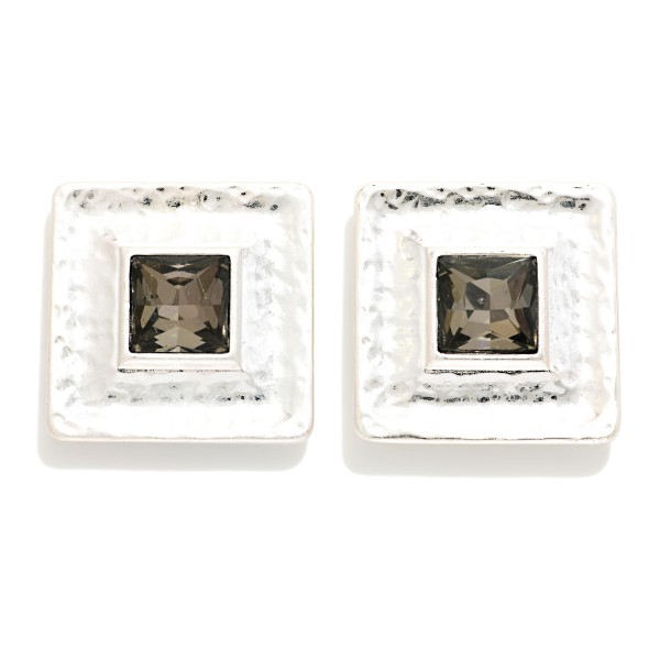 Hammered Metal Square & Rhinestone Post Drop Earrings

- Approximately 1" L 
