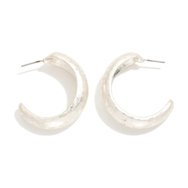 Hammered Metal Tapered Hoop Earrings 

- Approximately 1" D