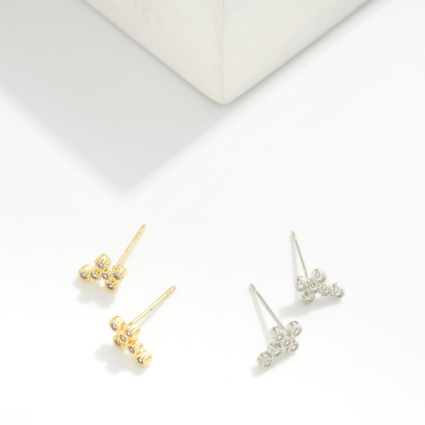 Cubic Zirconia Cross Stud Earrings 

- Gold Dipped
- Approximately .25" L
