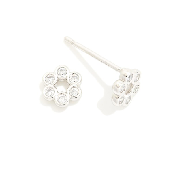 Cubic Zirconia Flower Stud Earrings 

- Gold Dipped
- Approximately .15" L