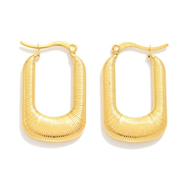 Tapered & Ribbed Metal Tone Round Square Hoop Earrings 

- Stainless Steel
- Water Resistant 
- Approximately 1.25" L X .5" D