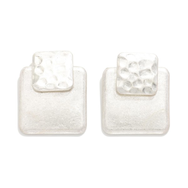 Geometric Square Drop Earrings pairing a small hammered square post with a larger brushed square below for a layered, modern shape. The mix of textures adds interest while the flat profile keeps them light and comfortable. An easy everyday pick for the office, brunch and weekend errands. Clean geometric metal styles appeal to every age and sell steadily all year.