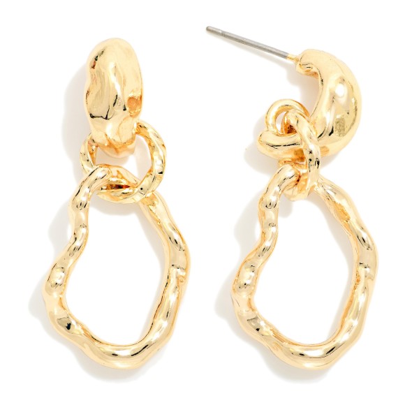 Twisted Knot Link Drop Earrings with sculpted, organic loops that interlock for a modern, artful silhouette. The polished metal finish catches the light and works with both casual and dressy outfits. Lightweight construction and post backs keep them comfortable all day. Sculptural metal earrings are a current trend that boutique shoppers reach for again and again.