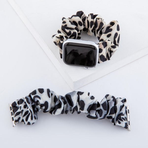 Interchangeable Leopard Print Srunchie Smart Watch Band for Smart Watches.

- 
- Fits 38mm watch face
- Approximately 3" in diameter
- Fits up to a 9" wrist