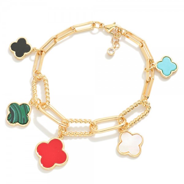 Gold Dipped Chain Link Bracelet Featuring Twisted Metal Links & Clover Charms

- Approximately 3" D
- .75" Extender 