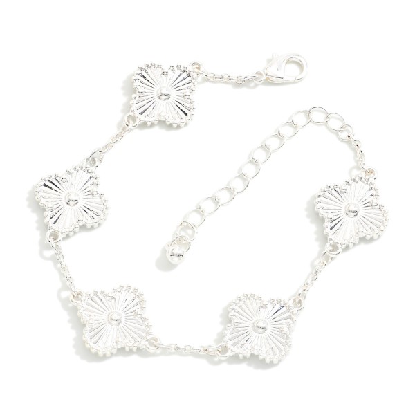Wholesale textured Metal Linked Clover Bracelet D Extender L