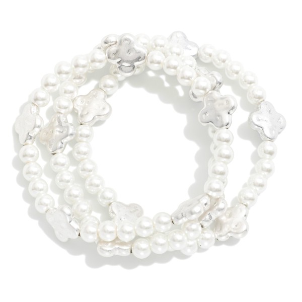 Wholesale set Three Beaded Stretch Bracelets Pearls Hammered Metal Clover Statio