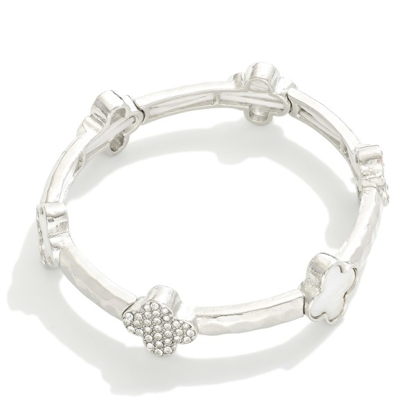 Wholesale hammered Metal Stretch Bracelet Pave Rhinestone Pearl Clovers D