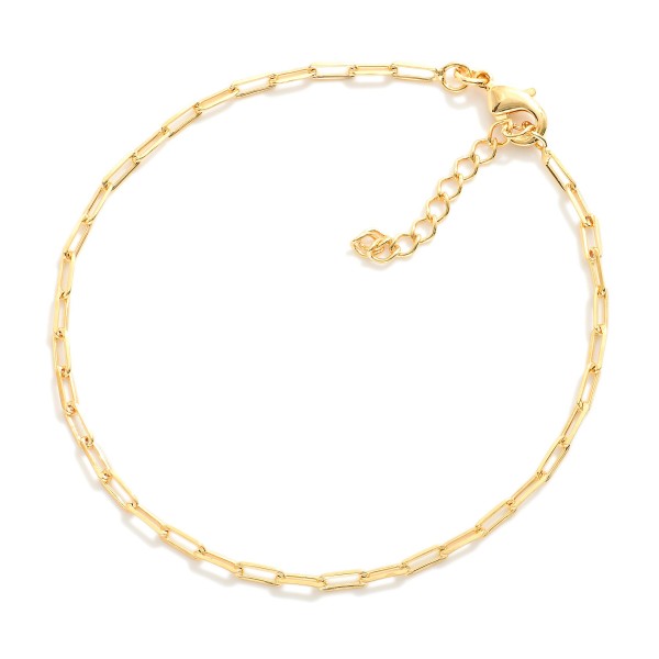 Paperclip Chain Link Bracelet 

- Approximately 7" L
- Extender 2" L
- 18k Gold Filled
- Hypoallergenic
- Made In Brazil