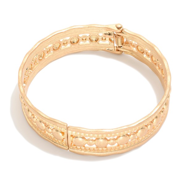 Wholesale hinged Bangle Bracelet Metal Dome Accents D