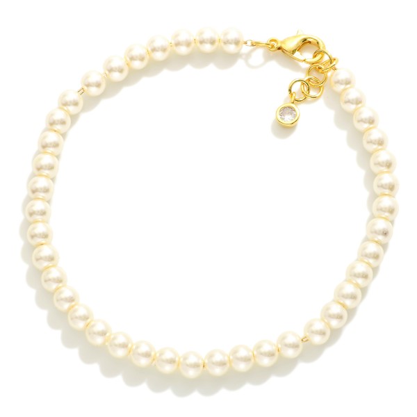 Pearl Beaded Bracelet 

- Gold Dipped
- Approximately 3" L
- Extender 1" L