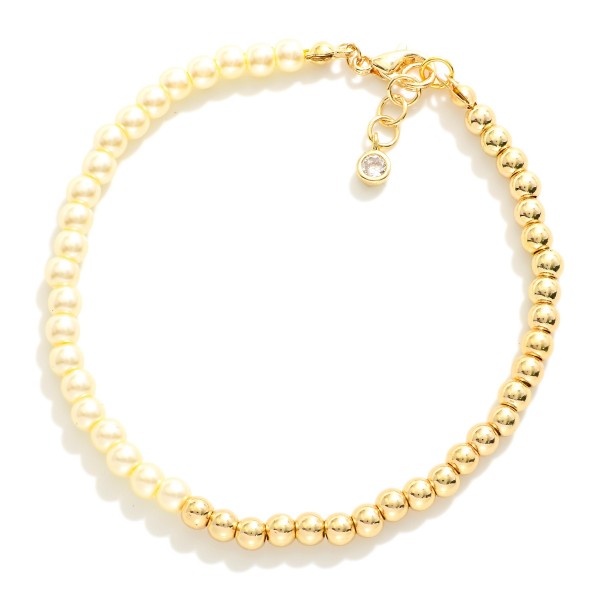Pearl & Metal Tone Beaded Bracelet 

- Gold Dipped
- Approximately 3" L
- Extender 1" L