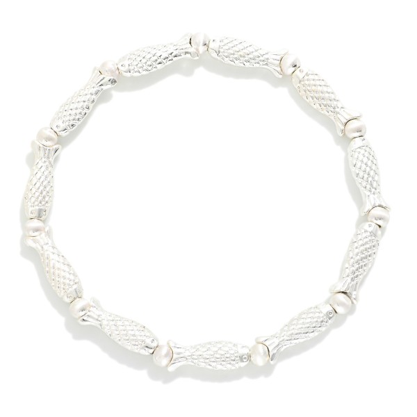 Metal Tone Fish Stretch Bracelet 

- Approximately 2.25" D