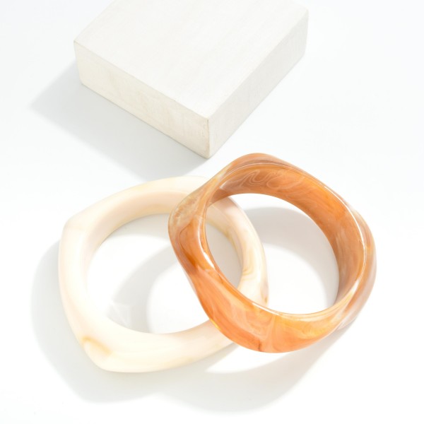 Marble Acetate Bangle Bracelet 

- Approximately 2.5" D 