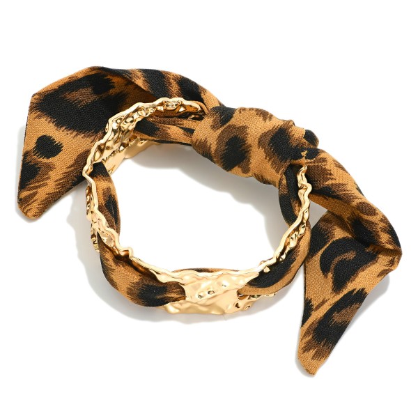 Hammered Metal Cuff Bangle With Threaded leopard Print Design 

- Approximately 2.75