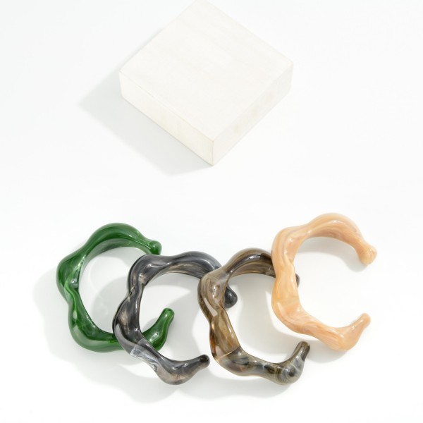 Marble Acetate Bangle Bracelet

- Approximately 3." D

