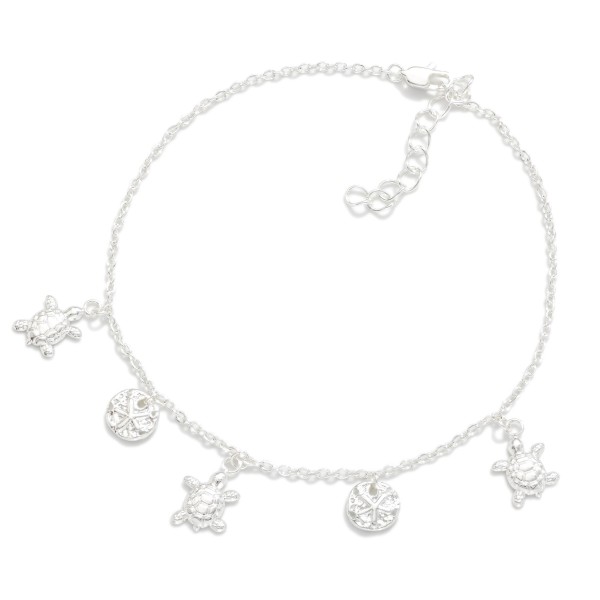 Chain Link Anklet Featuring Metal Turtles & Starfish Charms

- Approximately 4" D
- Extender 3" L
- Stainless Steel
- Water Resistant
- Hypoallergenic