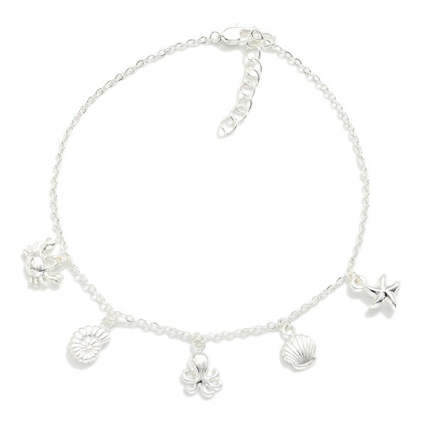Chain Link Bracelet Featuring Metal Tone Sea Animal Charms 

- Approximately 3" D