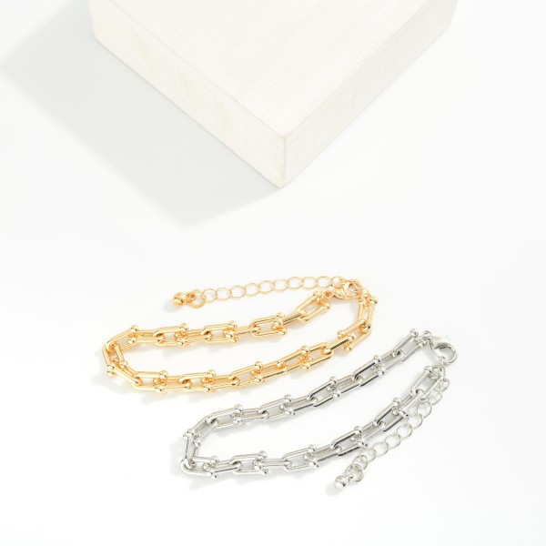 U Link Chain Link Bracelet 

- Approximately 2.5" D
- Extender 2" L