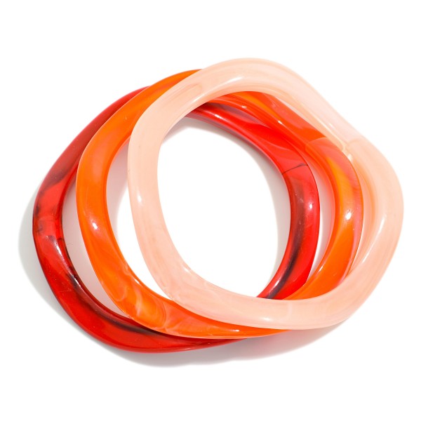 Set Of Three Wavy Acetate Bangle Bracelets 

- Approximately 2.5" D