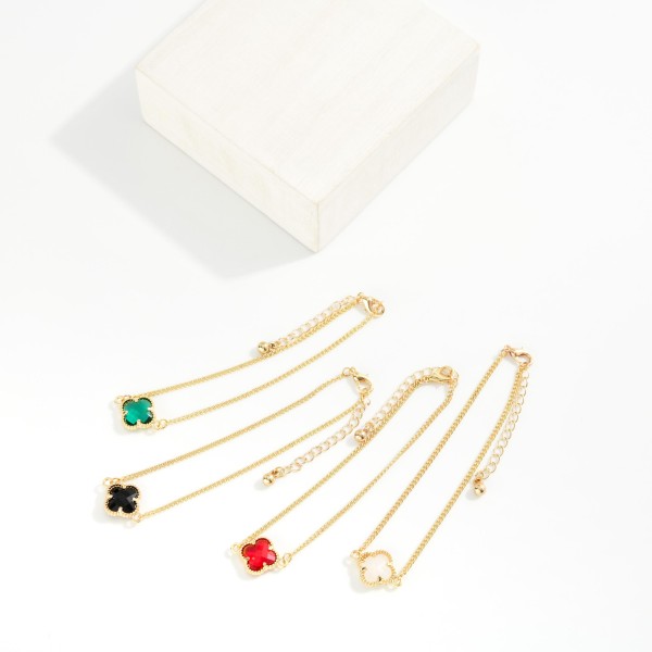 Dainty Chain Link Bracelet Featuring Glass Crystal Clover Accent 

- Approximately 3.5" D