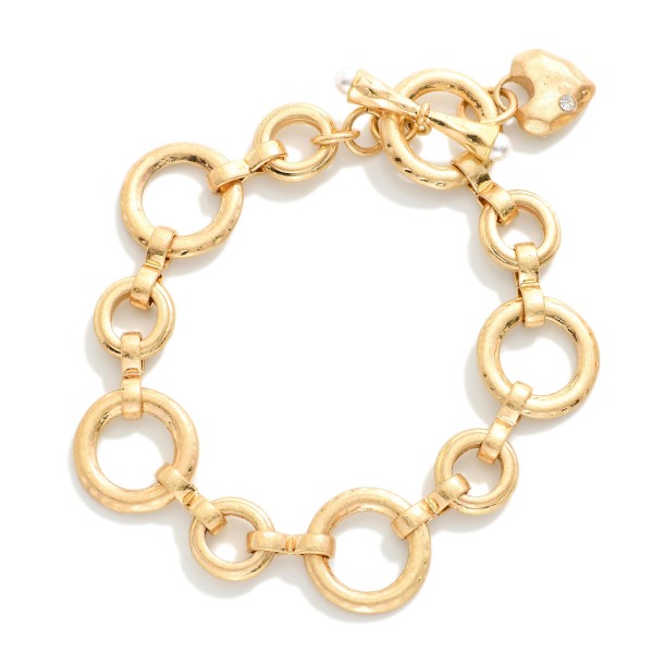Matte Hammered Metal Hoops Chain Link Bracelet 

- Approximately 2.5" D

